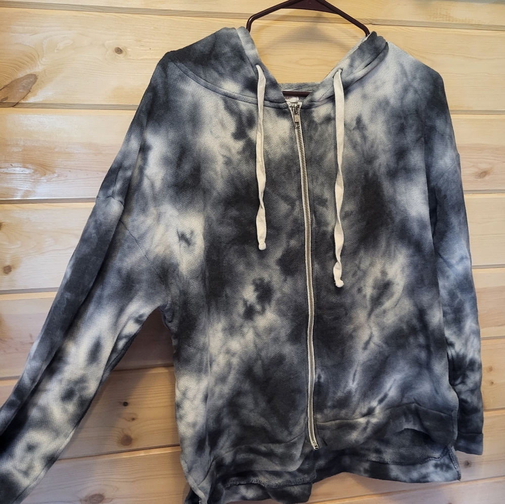 Large Women's Colsie Tiedye Lightweight Zip-Up Hoodie